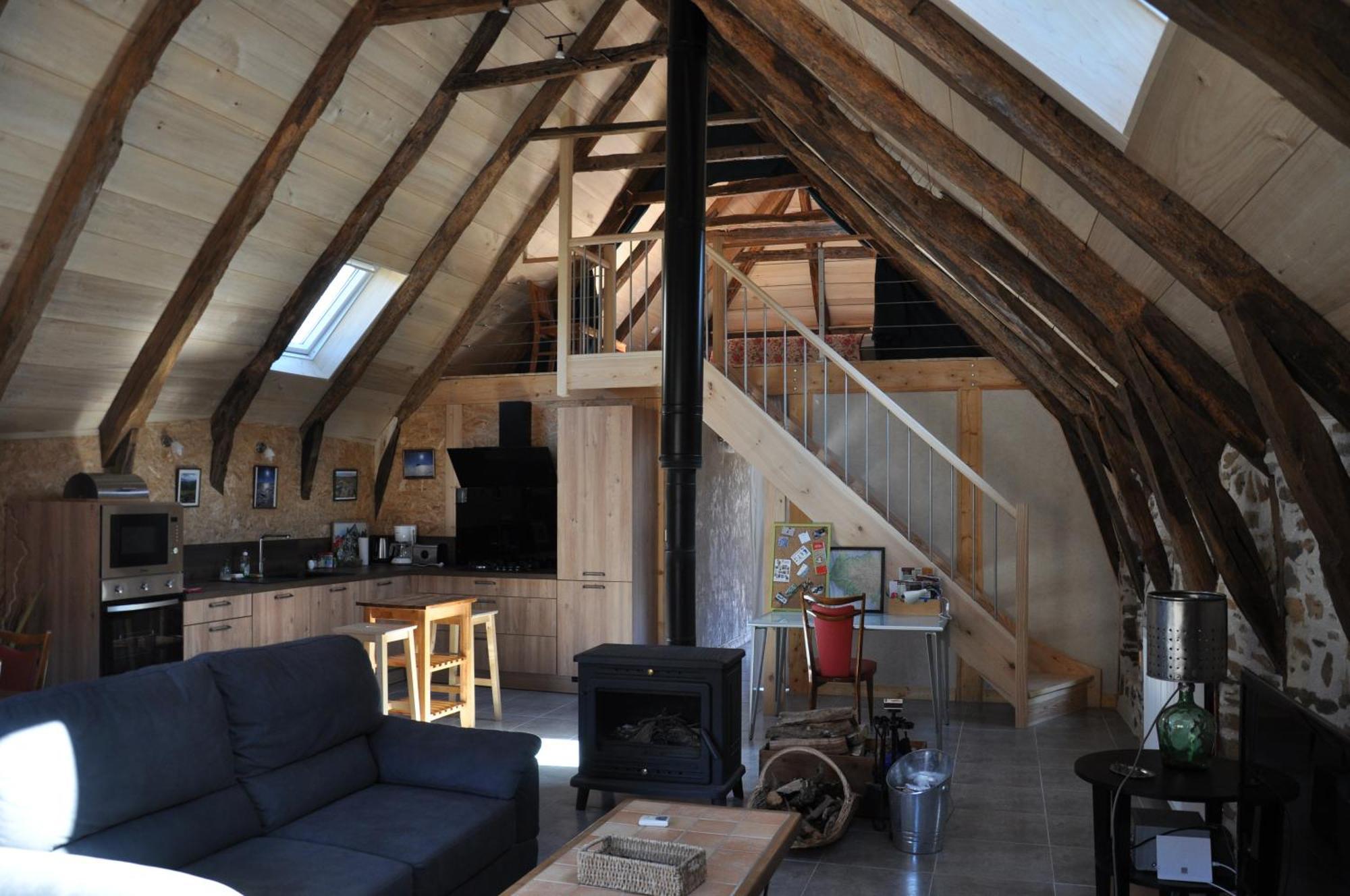 Gite Le Couderc De Coubisou, Grange Renovee 外观 照片